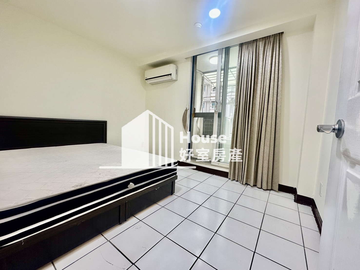 桃園區買屋賣屋購屋推薦,好房House好室房產集團都會名廈採光三房車線上瞭好屋桃園買屋賣屋購屋,House好室房產集團真心推薦。 桃園區買屋賣屋購屋推薦,好房House好室房產集團都會名廈採光三房車線上瞭好屋桃園買屋賣屋購屋,House好室房產集團真心推薦。